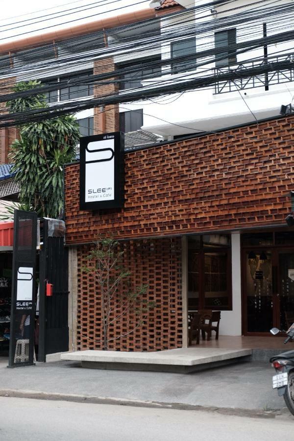 Slee Hostel Chiangmai (Adults Only) Chiang Mai Extérieur photo